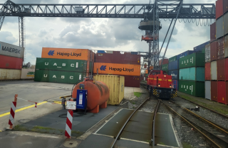 Hafenbahn und Containerterminal Hafen Neuss. Foto: MUNV