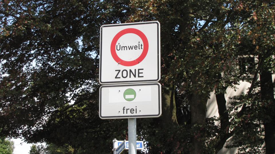 Verkehrsschild zur Einfahrt in die Umweltzone. 