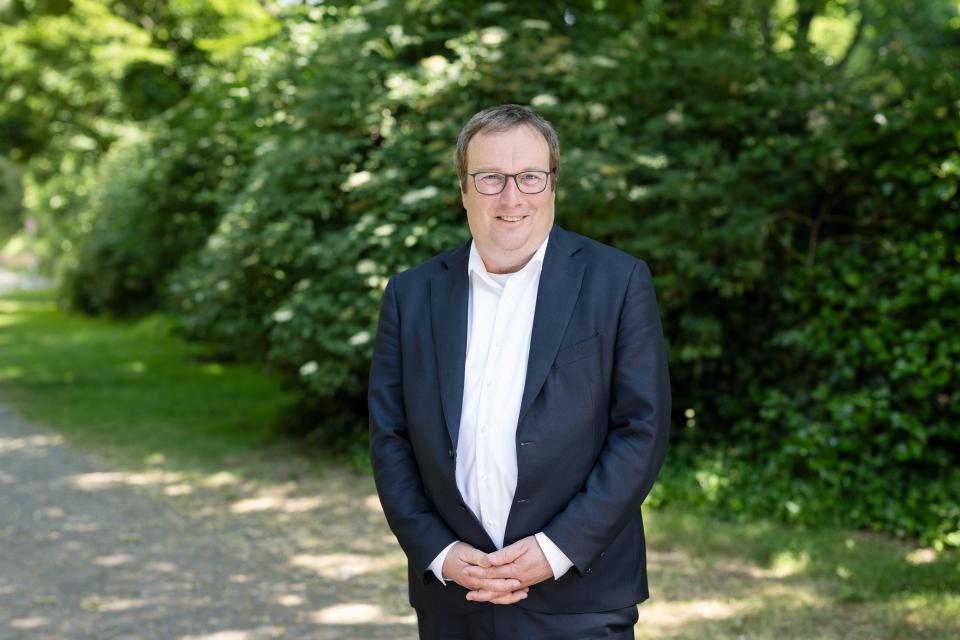 Porträtbild Minister Oliver Krischer
