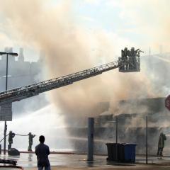 Brand in einer Produktionsanlage. Foto: Jan Klug-Offermann / panthermedia.net