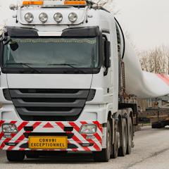 Schwerlasttransport. Foto: Panthermedia/ vschlichting