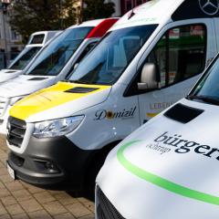 Bürgerbusse auf der Jubiläumsfeier von Pro Bürgerbus NRW